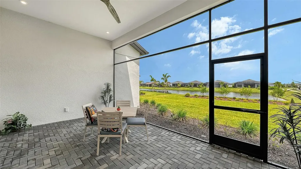 4709 Cedron Court Sarasota FL 34240