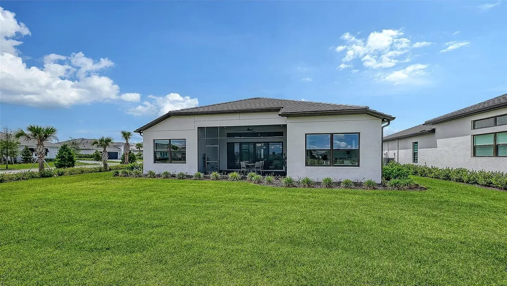 4709 Cedron Court Sarasota FL 34240