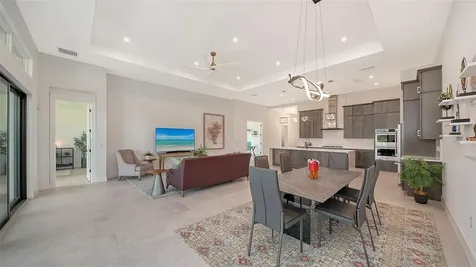 4709 Cedron Court Sarasota FL 34240