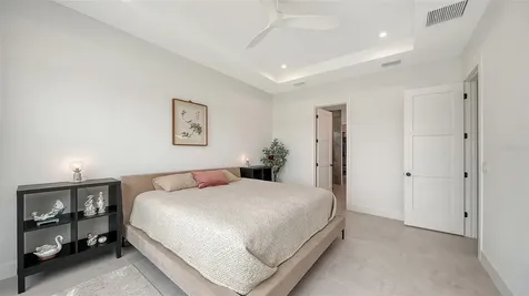 4709 Cedron Court Sarasota FL 34240