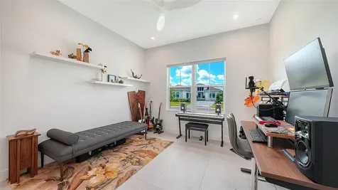 4709 Cedron Court Sarasota FL 34240
