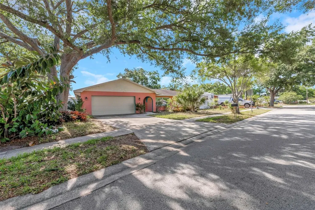 2913 Fairfield Court Dunedin FL 34698