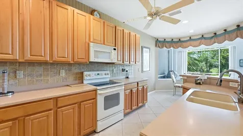 5704 White Jasmine Way North Port FL 34287