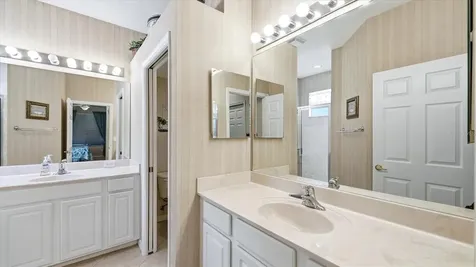 5704 White Jasmine Way North Port FL 34287