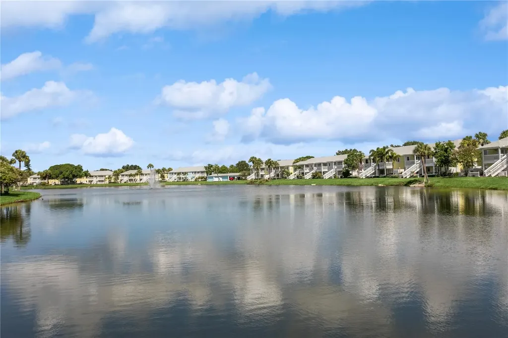 265 Seahorse Drive SE St Petersburg FL 33705