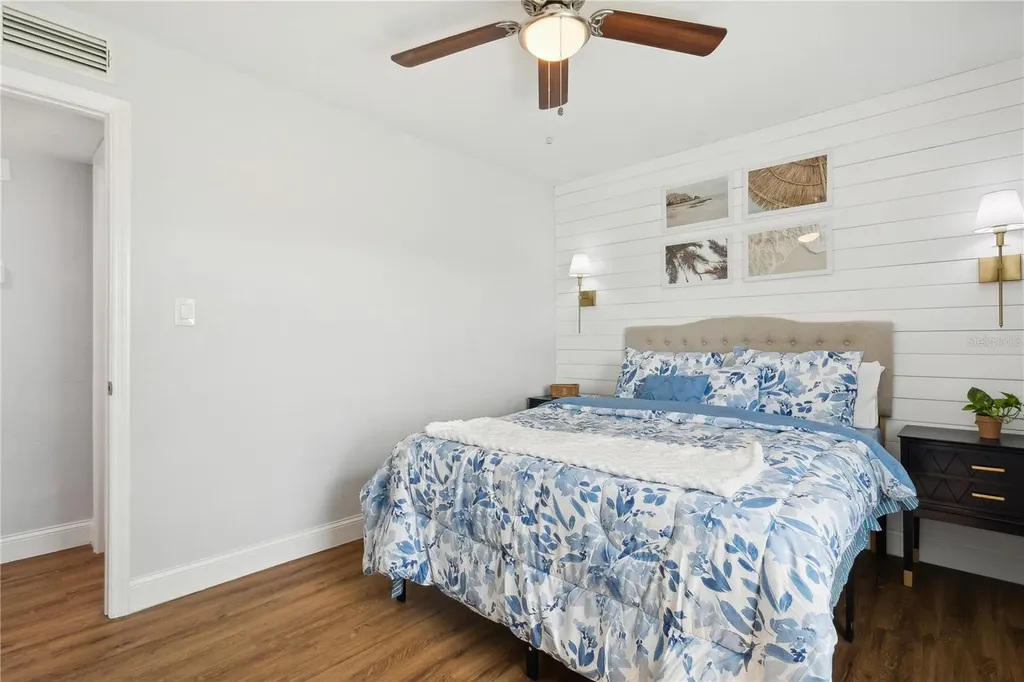265 Seahorse Drive SE St Petersburg FL 33705