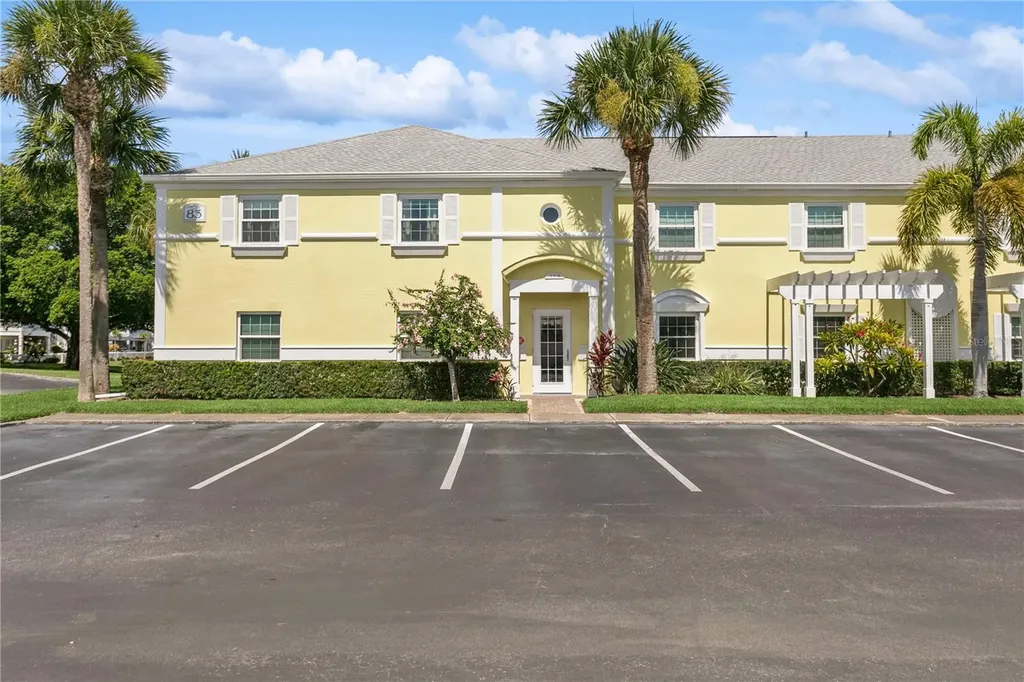 265 Seahorse Drive SE St Petersburg FL 33705