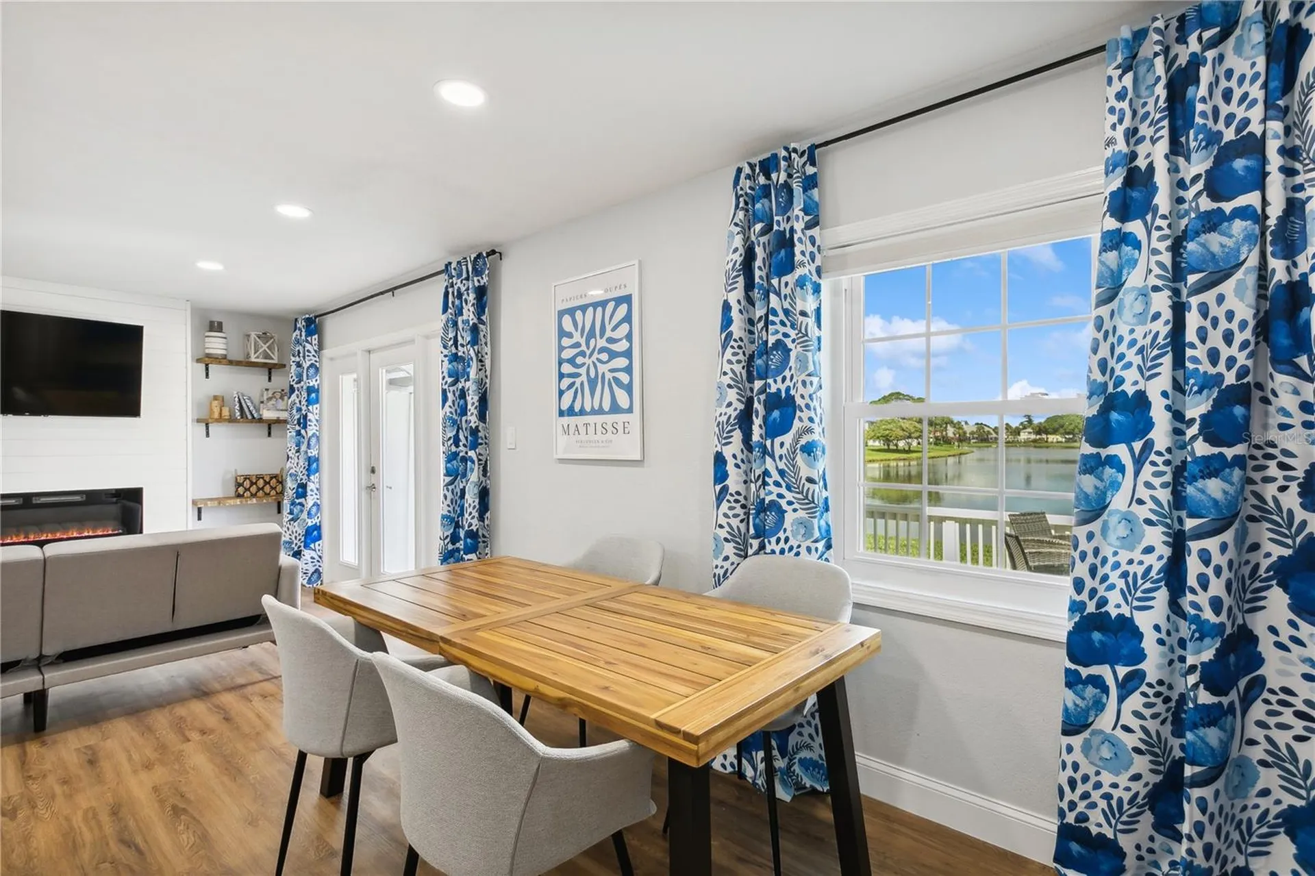 265 Seahorse Drive SE St Petersburg FL 33705