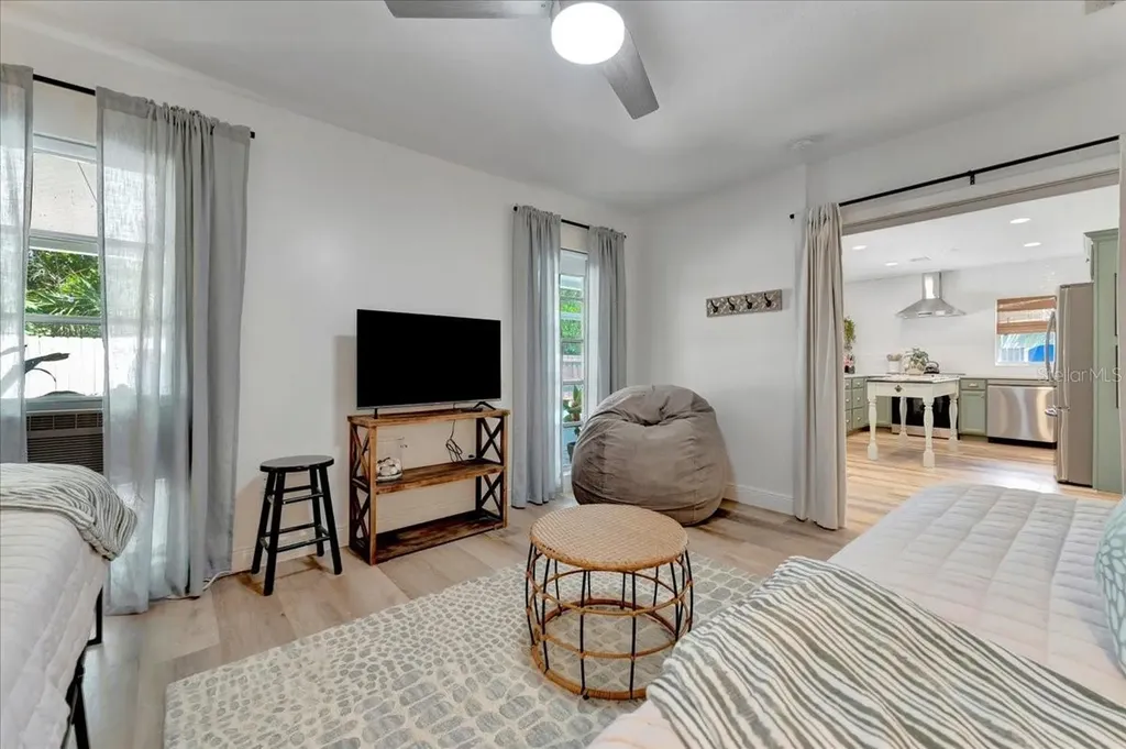 1389 Chesterfield Drive Clearwater FL 33756