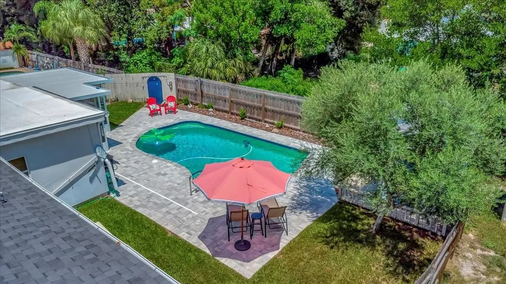 1389 Chesterfield Drive Clearwater FL 33756