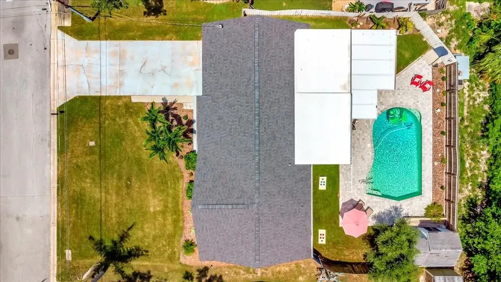 1389 Chesterfield Drive Clearwater FL 33756