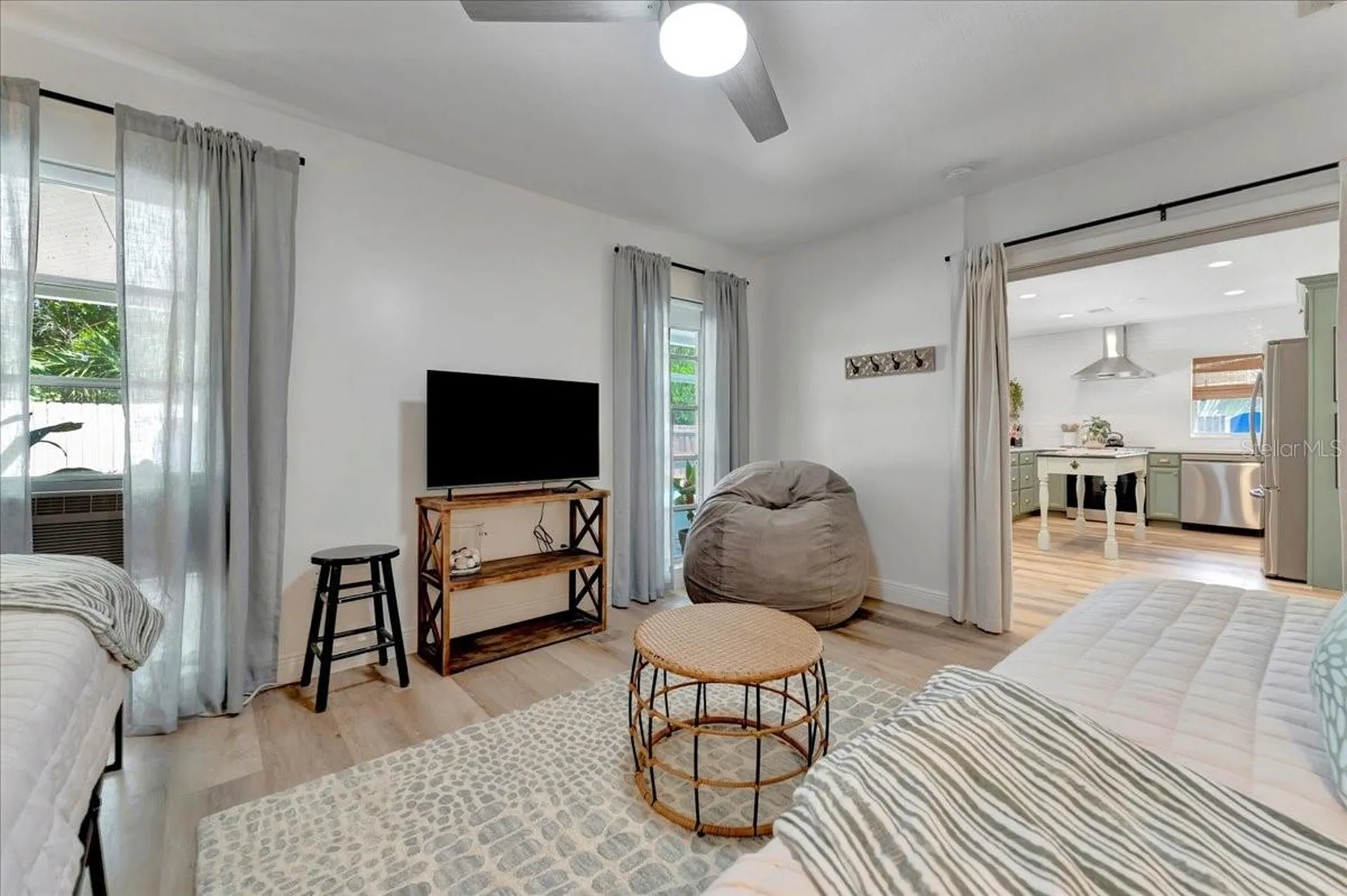 1389 Chesterfield Drive Clearwater FL 33756