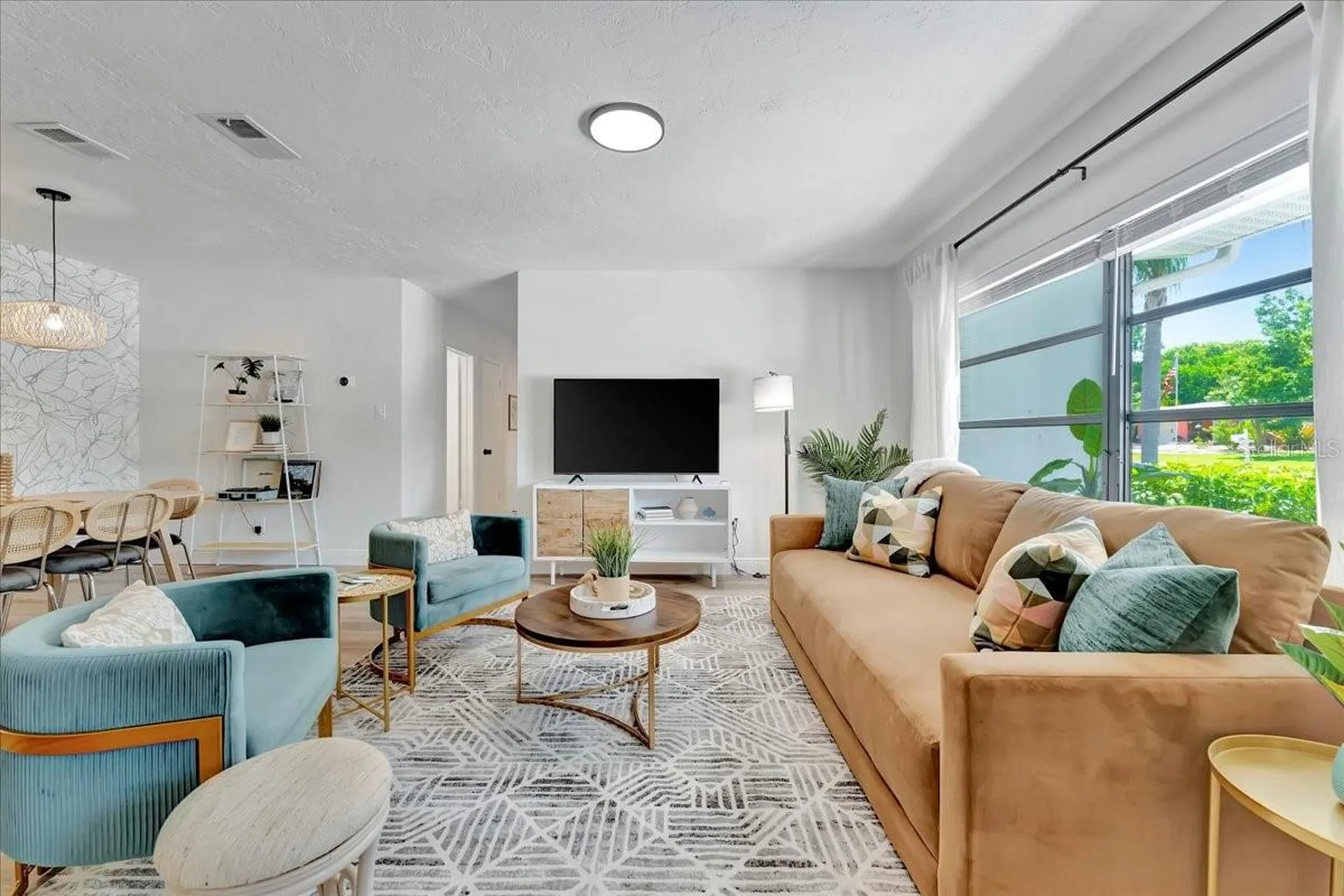1389 Chesterfield Drive Clearwater FL 33756