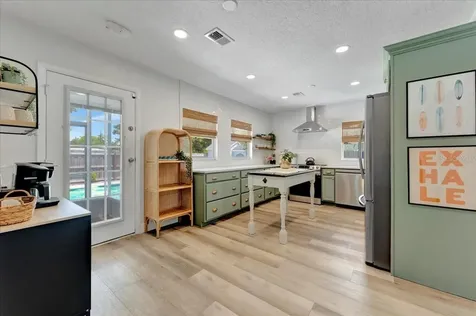1389 Chesterfield Drive Clearwater FL 33756