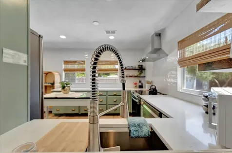 1389 Chesterfield Drive Clearwater FL 33756