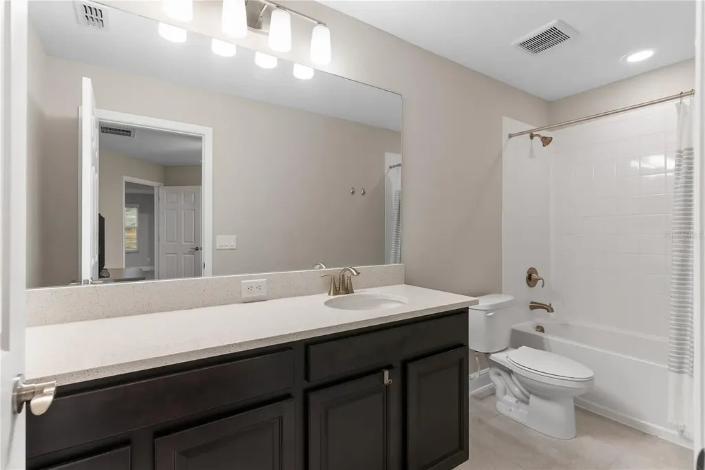 19361 Eagle Creek Lane Tampa FL 33647