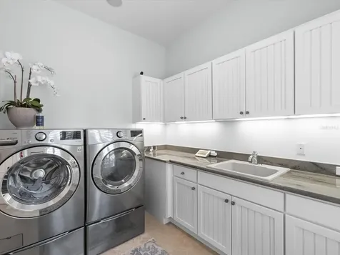 2661 Hawks Landing Boulevard Palm Harbor FL 34685