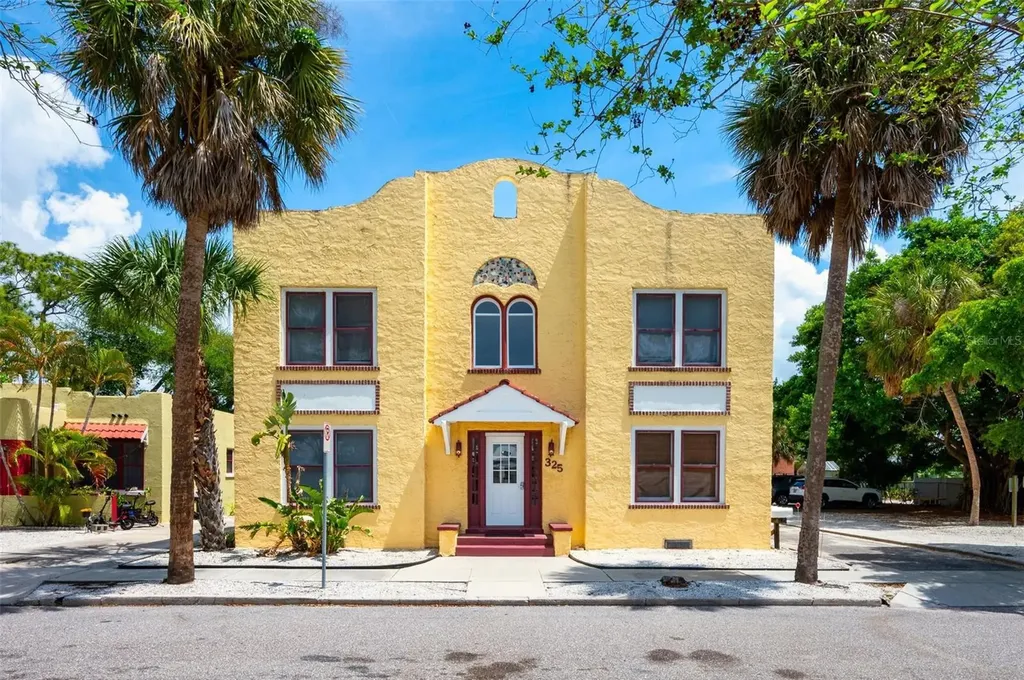 325 Ohio Place Sarasota FL 34236