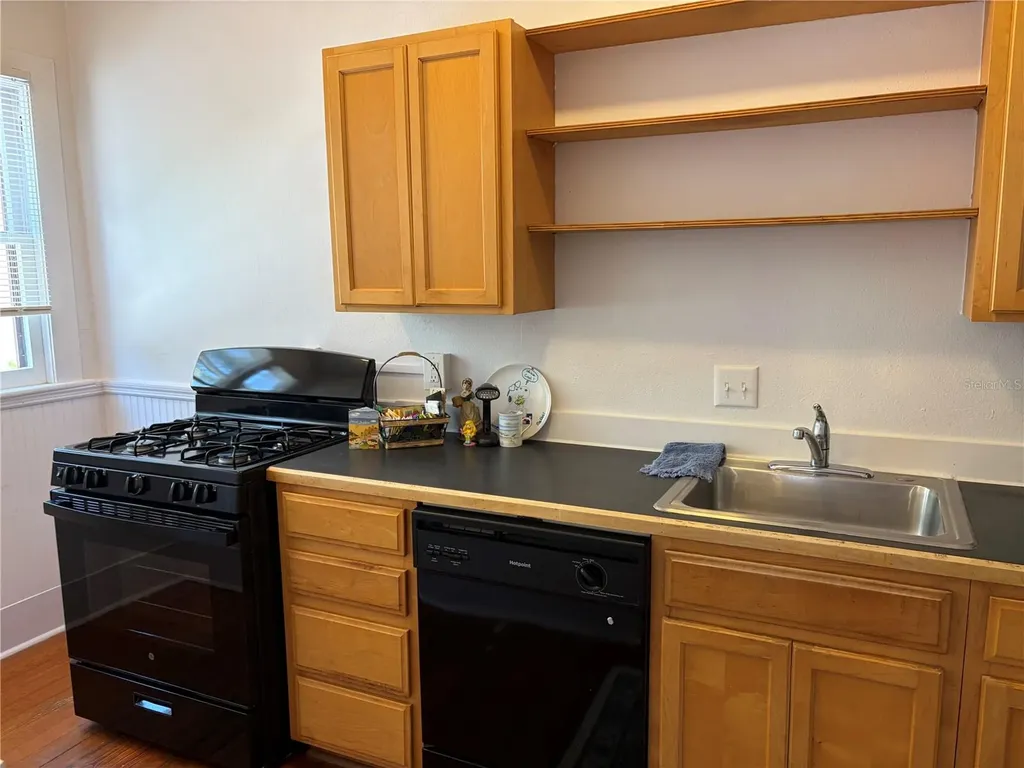 325 Ohio Place Sarasota FL 34236