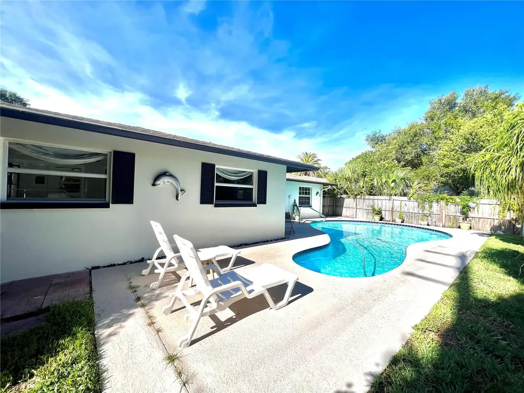 2066 Druid Park Drive N Clearwater FL 33764