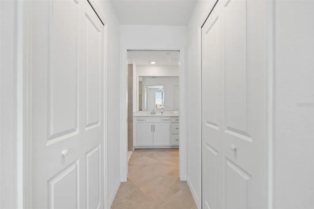 19007 Scallop Loop Lakewood Ranch FL 34202