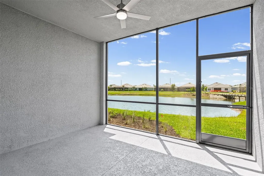 19007 Scallop Loop Lakewood Ranch FL 34202