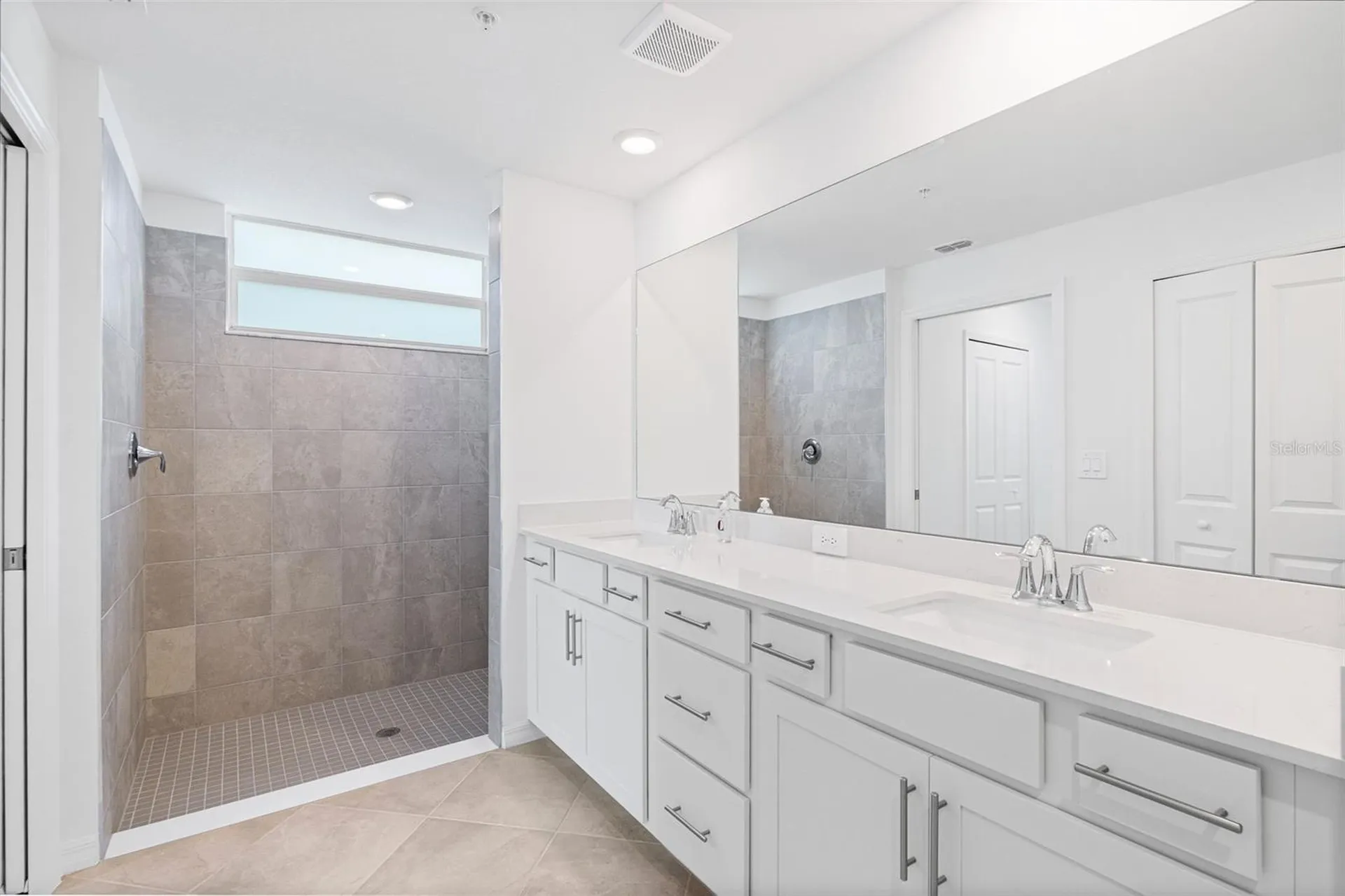19007 Scallop Loop Lakewood Ranch FL 34202