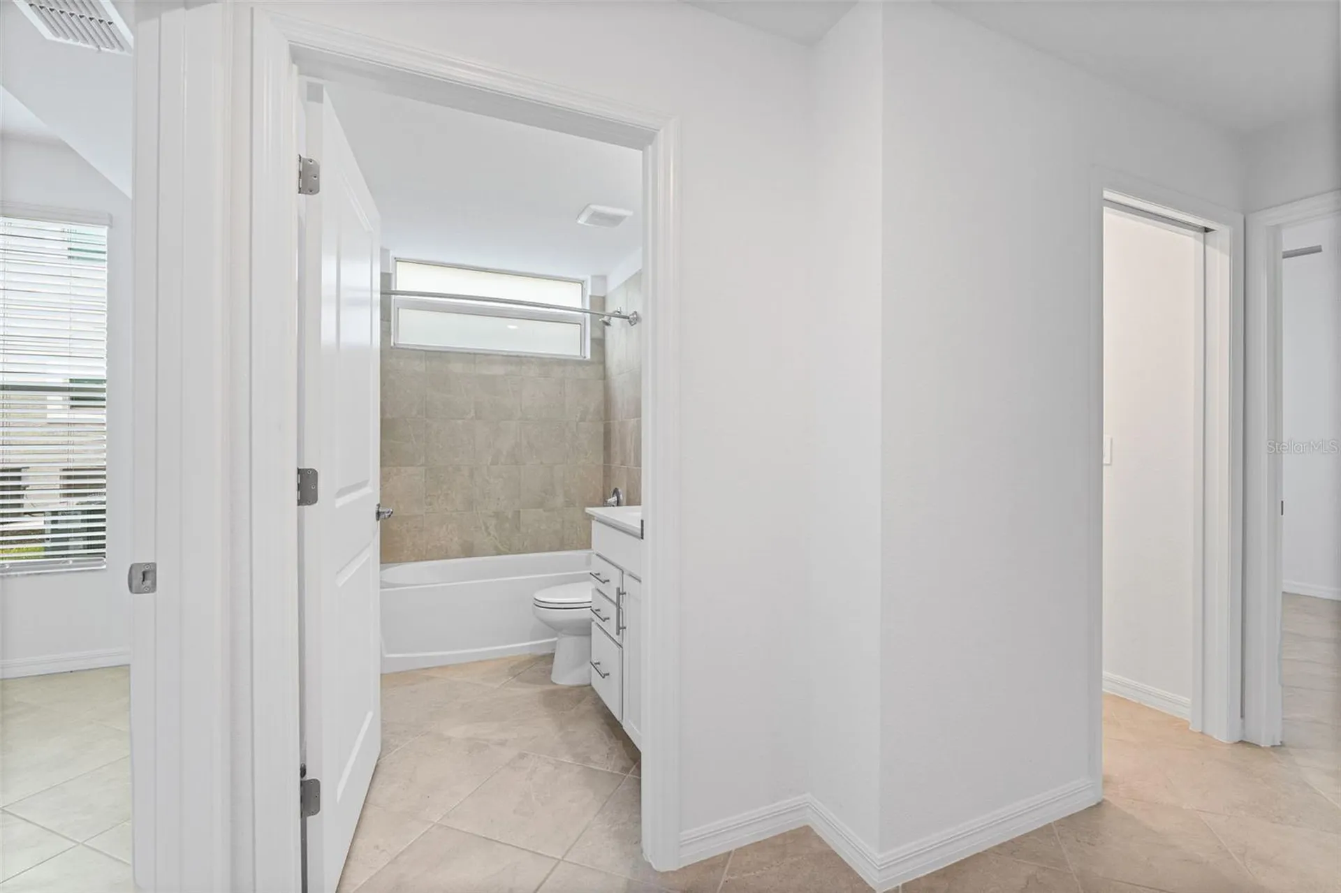 19007 Scallop Loop Lakewood Ranch FL 34202