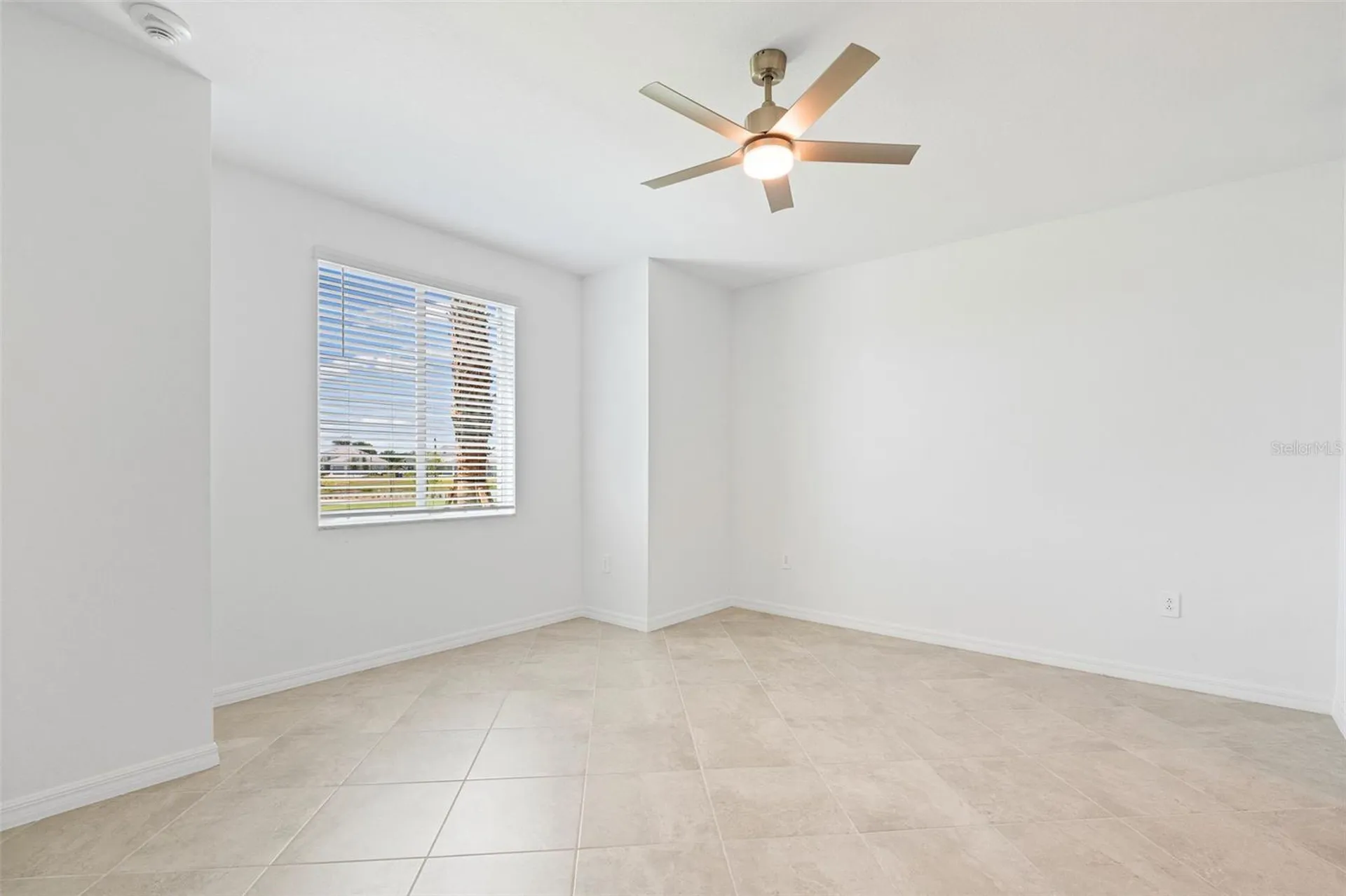 19007 Scallop Loop Lakewood Ranch FL 34202