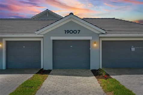 19007 Scallop Loop Lakewood Ranch FL 34202