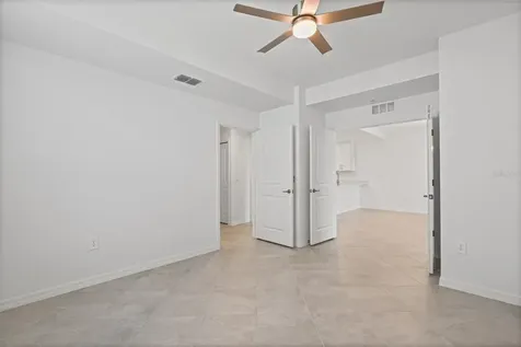 19007 Scallop Loop Lakewood Ranch FL 34202