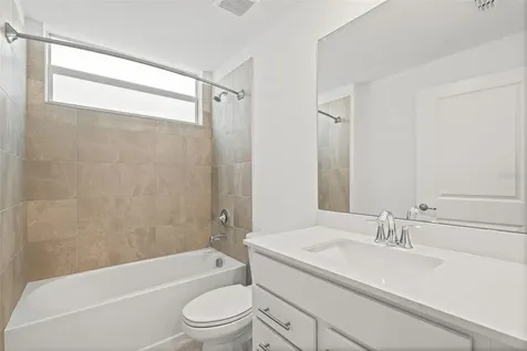 19007 Scallop Loop Lakewood Ranch FL 34202