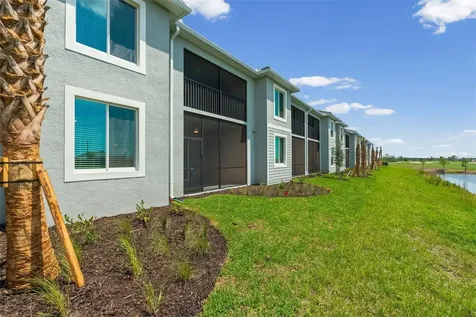 19007 Scallop Loop Lakewood Ranch FL 34202