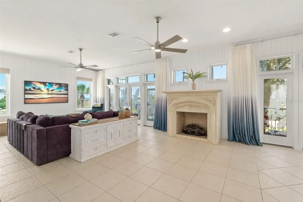 1807 N Central Avenue Flagler Beach FL 32136