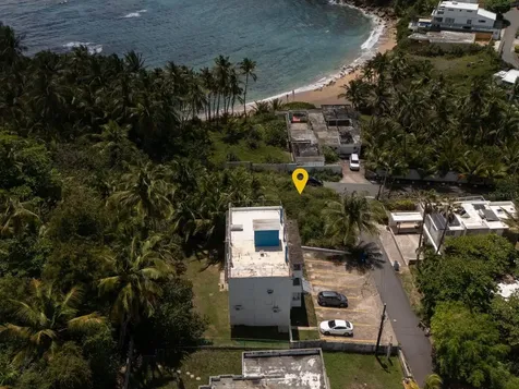 16 Delfin Cap De Mar Vega Alta PR 00692