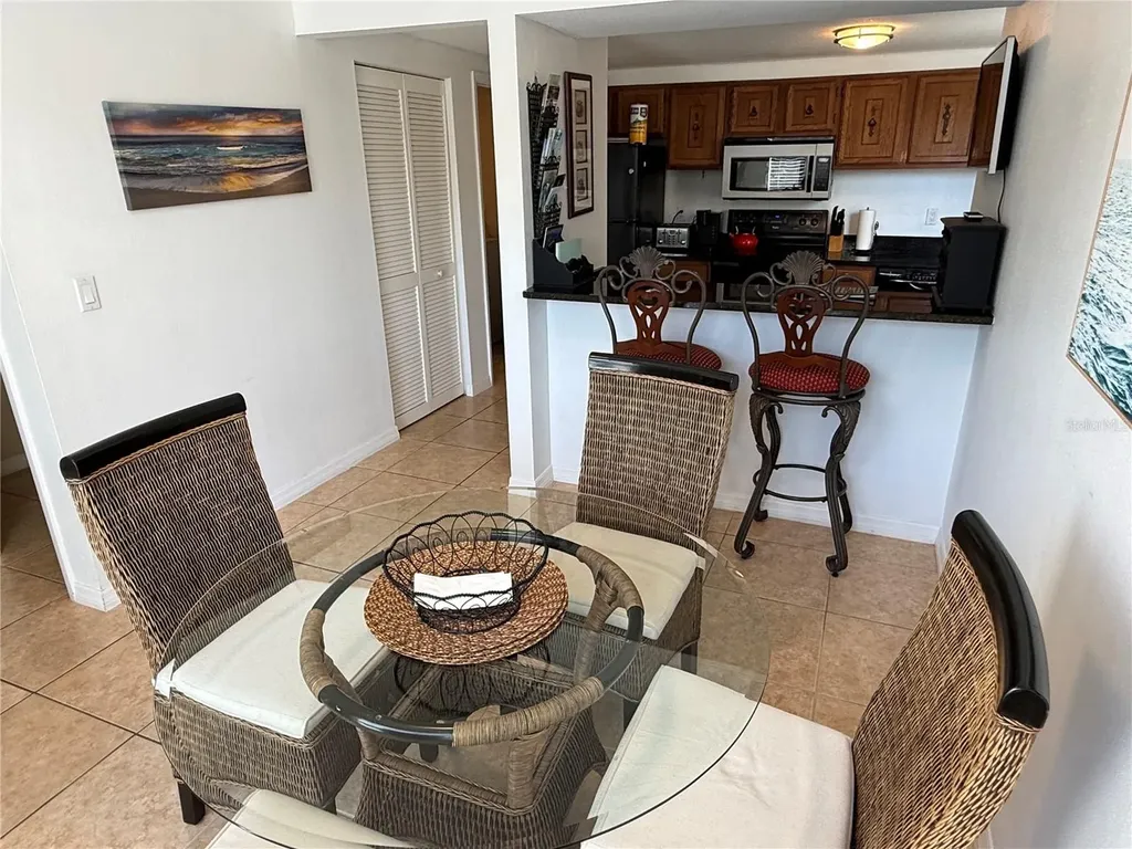 6157 Midnight Pass Road Sarasota FL 34242
