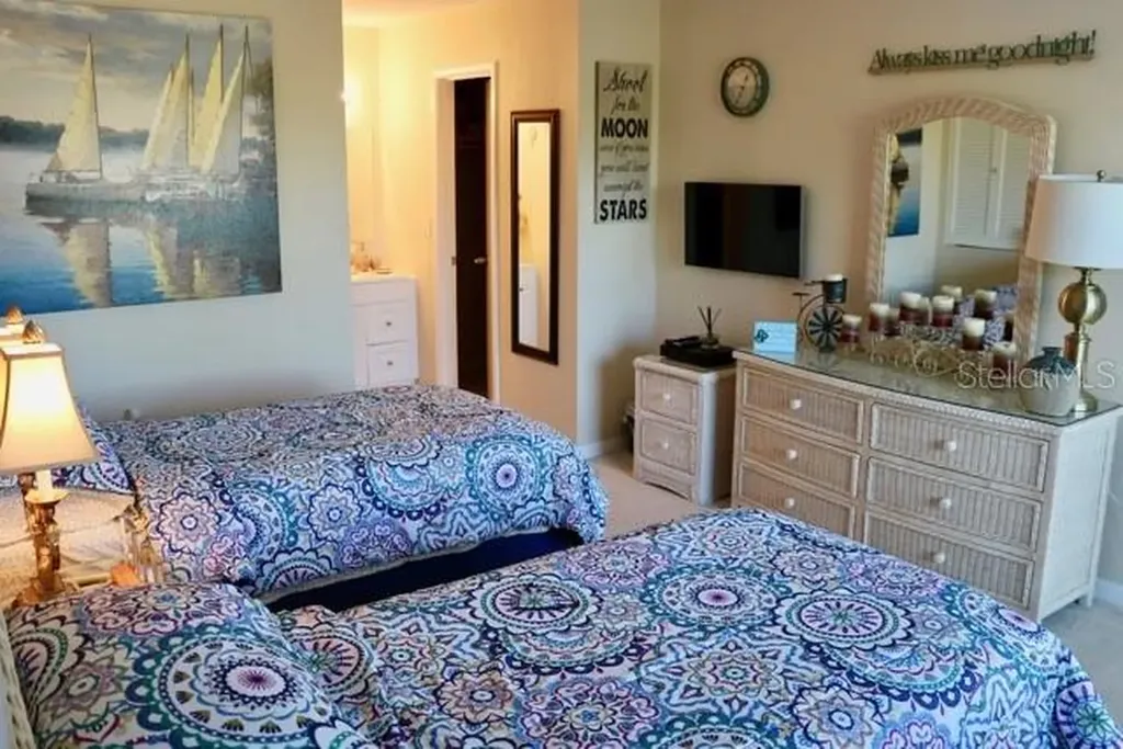 6157 Midnight Pass Road Sarasota FL 34242