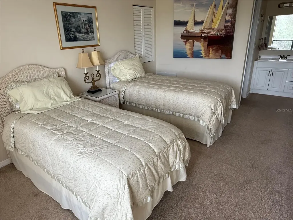 6157 Midnight Pass Road Sarasota FL 34242