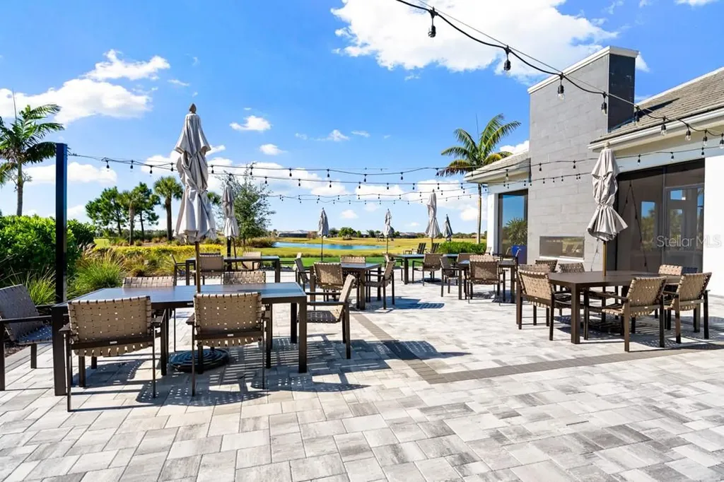 3225 Torta Court Bradenton FL 34211