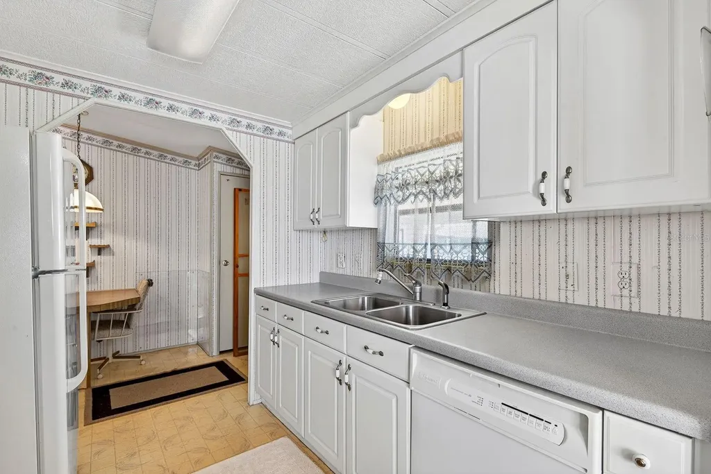 8906 31st Avenue E Palmetto FL 34221