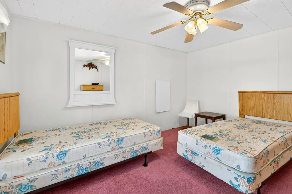 8906 31st Avenue E Palmetto FL 34221