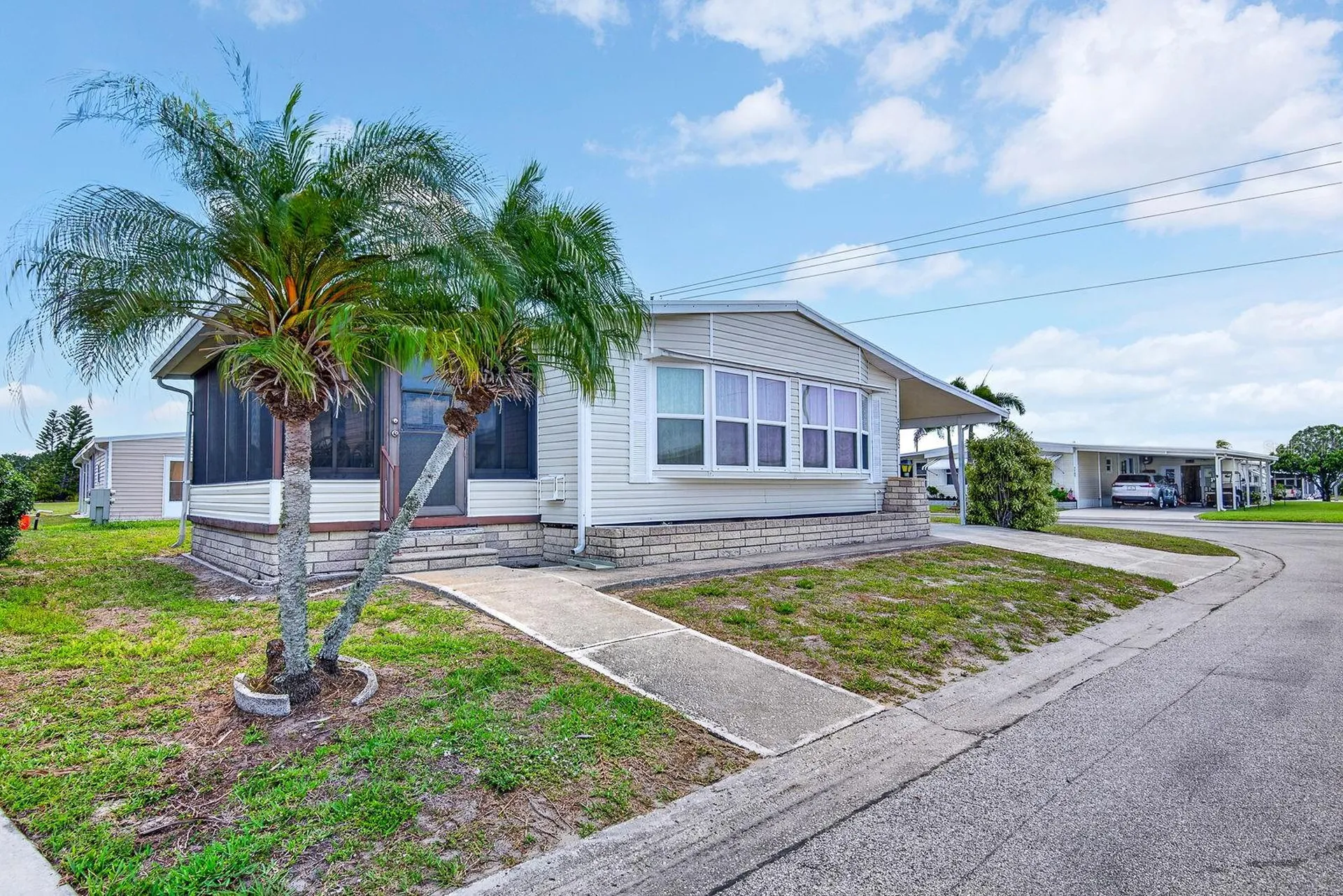 8906 31st Avenue E Palmetto FL 34221