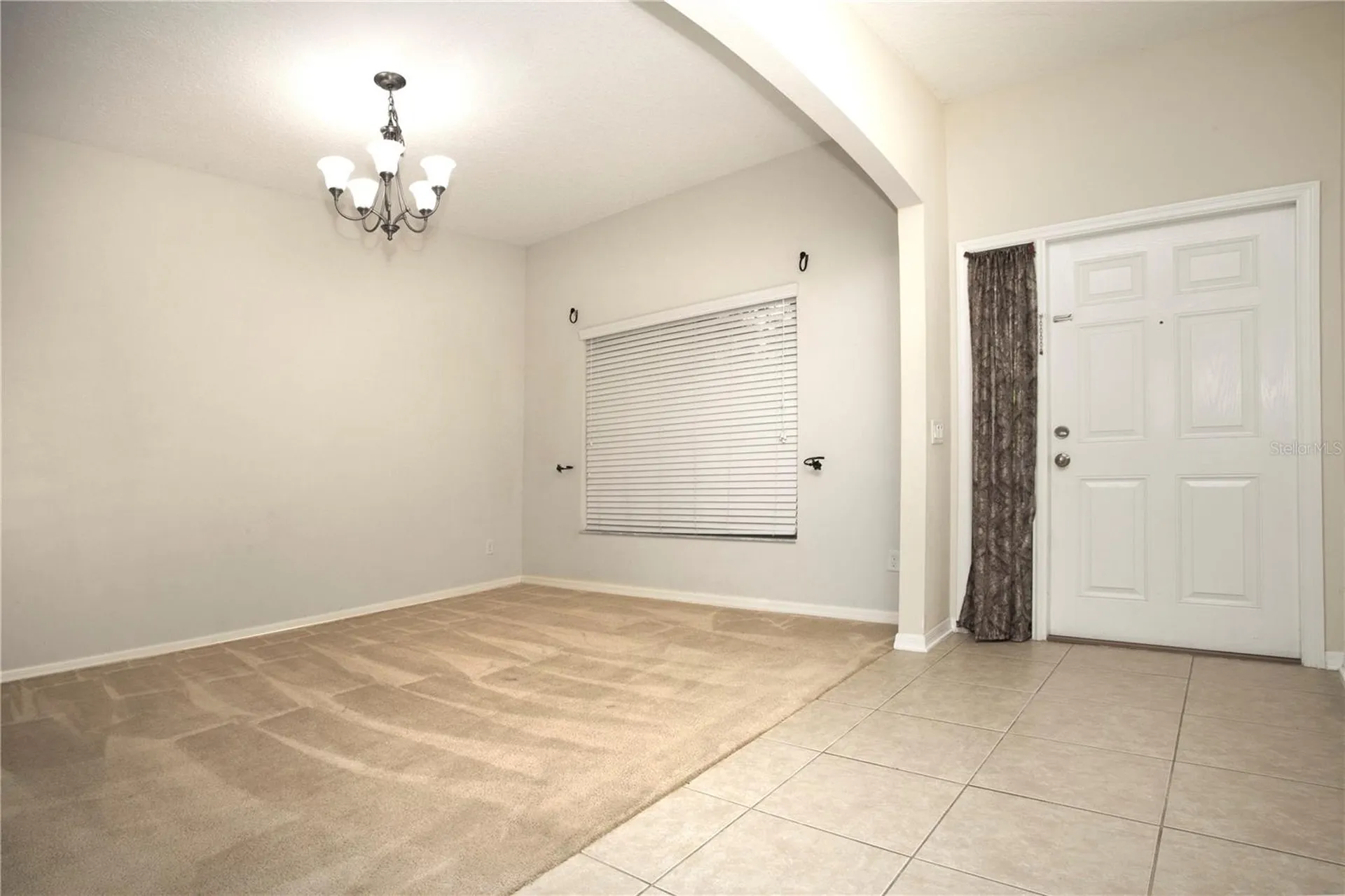 1319 Rowantree Drive Dover FL 33527