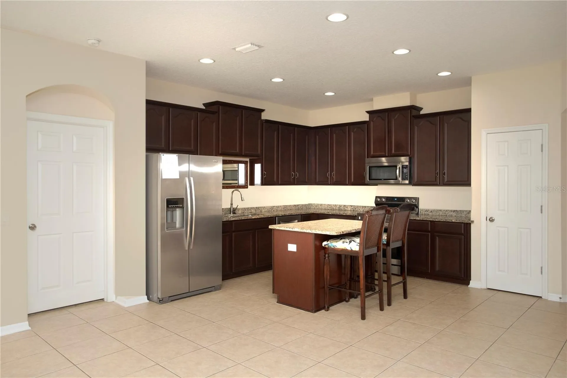 1319 Rowantree Drive Dover FL 33527