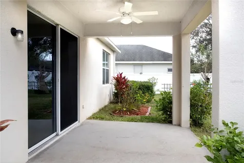 1319 Rowantree Drive Dover FL 33527