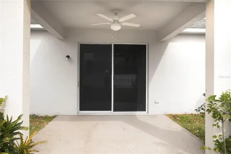 1319 Rowantree Drive Dover FL 33527