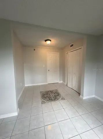 827 Sky Lake Circle Orlando FL 32809