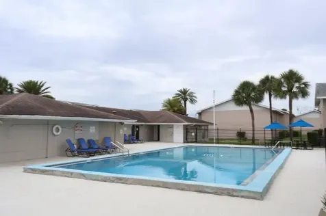 827 Sky Lake Circle Orlando FL 32809