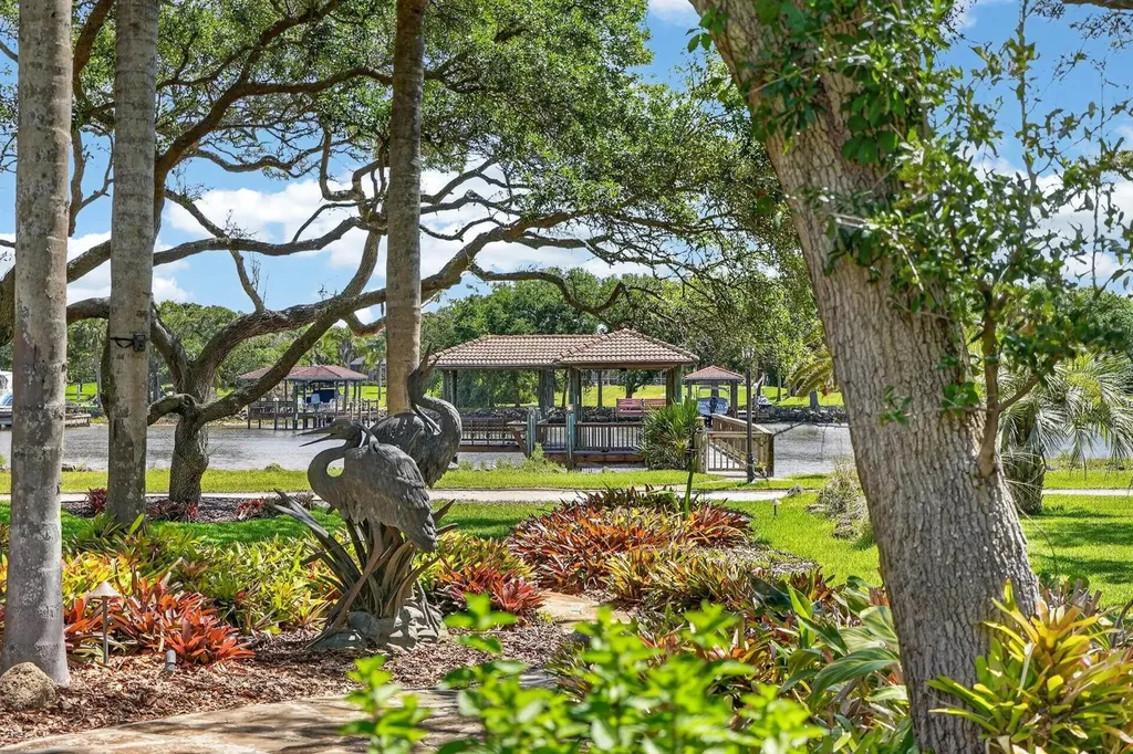 19 Front Street Palm Coast FL 32137