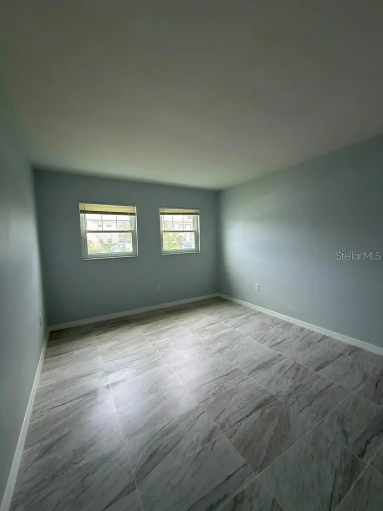843 Sky Lake Circle Orlando FL 32809